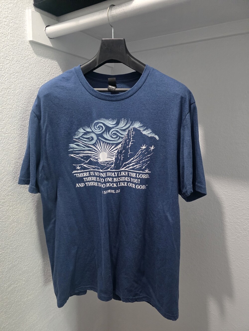 Women's L Blue Christian Short Sleeve